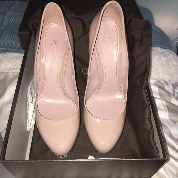 GUCCI Vernice Pumps Size EURO 39 !! - Picture 2 of 8
